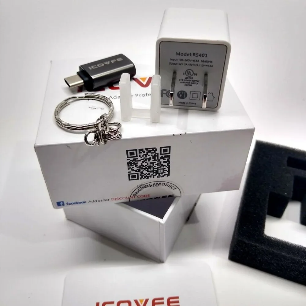 ICOVFE Pro Butler PD Charger 18W USB-C Model R5401 Compact & Portable / Keychain